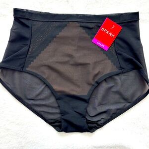 SPANX Sheer Shaping Illusion Lace Brief—NWT—M